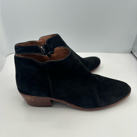 Black Suede Sam Edelman Size 9 Booties, wooden heel - Picture 6 of 8
